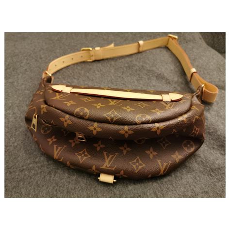 banane louis vuitton marron